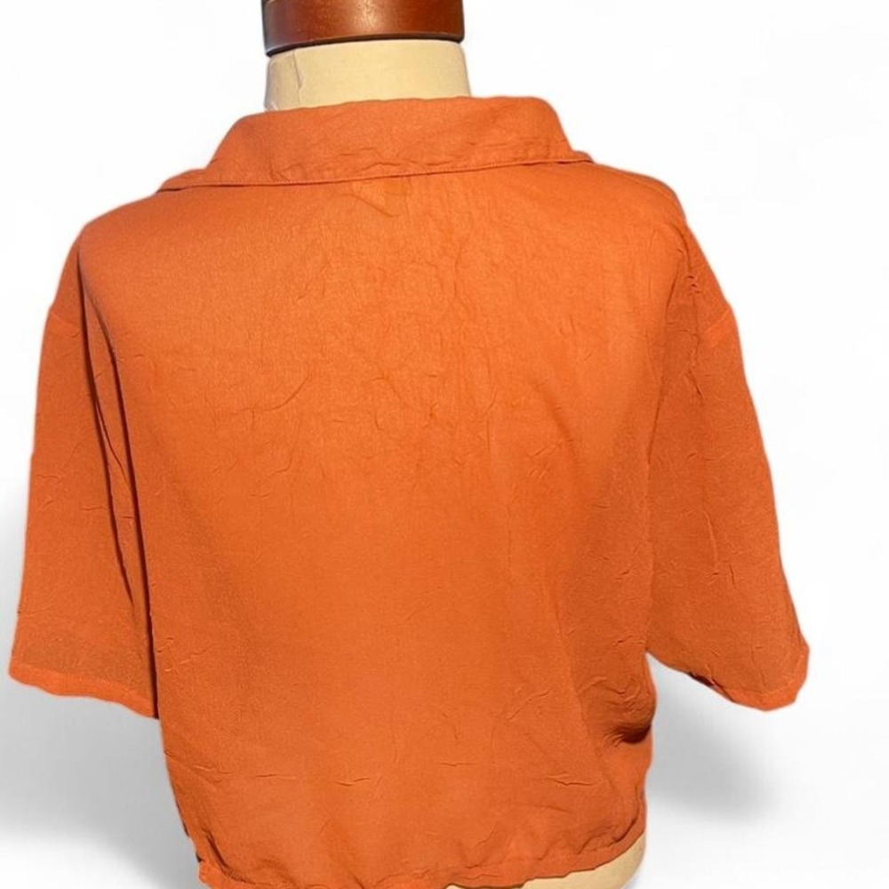 Open Edit Orange Button Up blouse with short sleeve - Picture 3 of 3